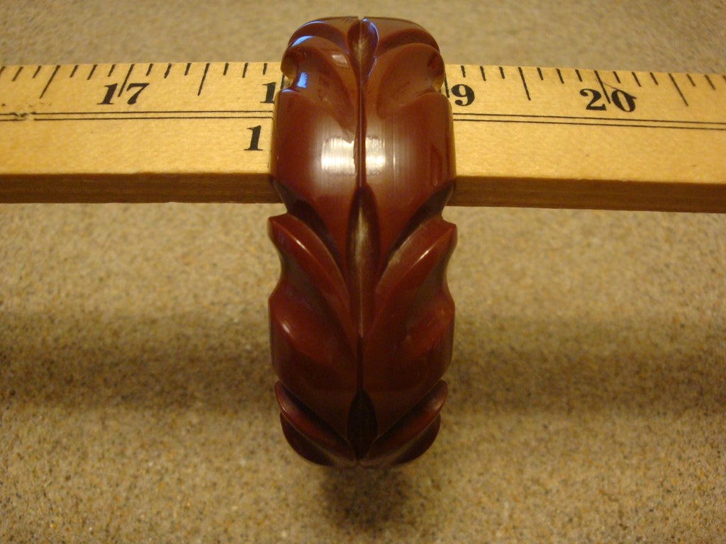 Vintage Milk Chocolate Bakelite Bracelet: Abstract Vine Carvings