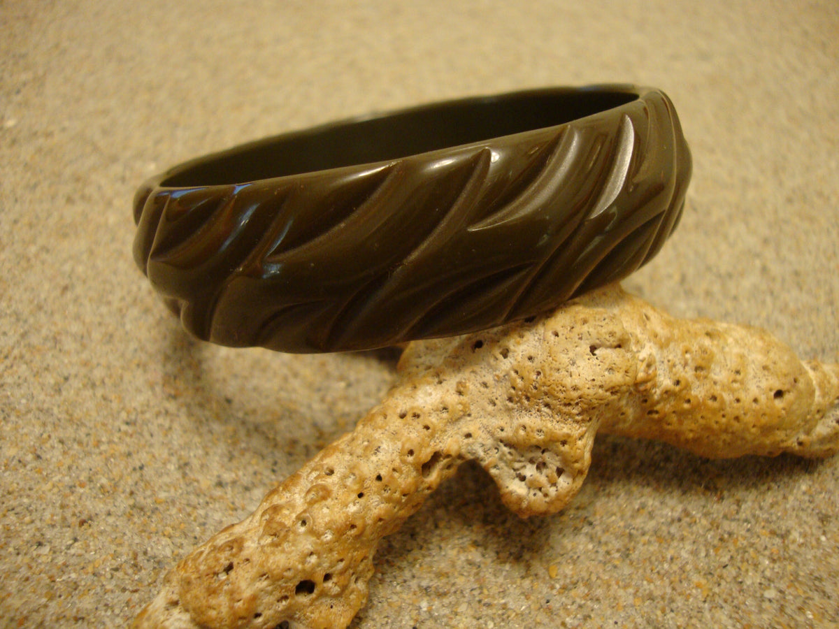 Vintage Olive Green Bakelite Bracelet: Abstract Carved Bangle