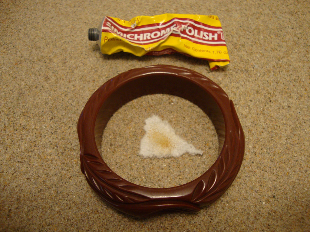 Vintage Bakelite Bracelet! Chocolate Brown w/ Abstract Flower & Leaf Carvings!