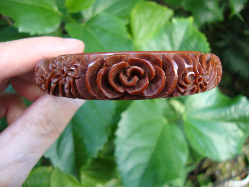 Vintage 5/8" Chocolate Brown Bakelite Bracelet! Heavily Carved Flower Designs!