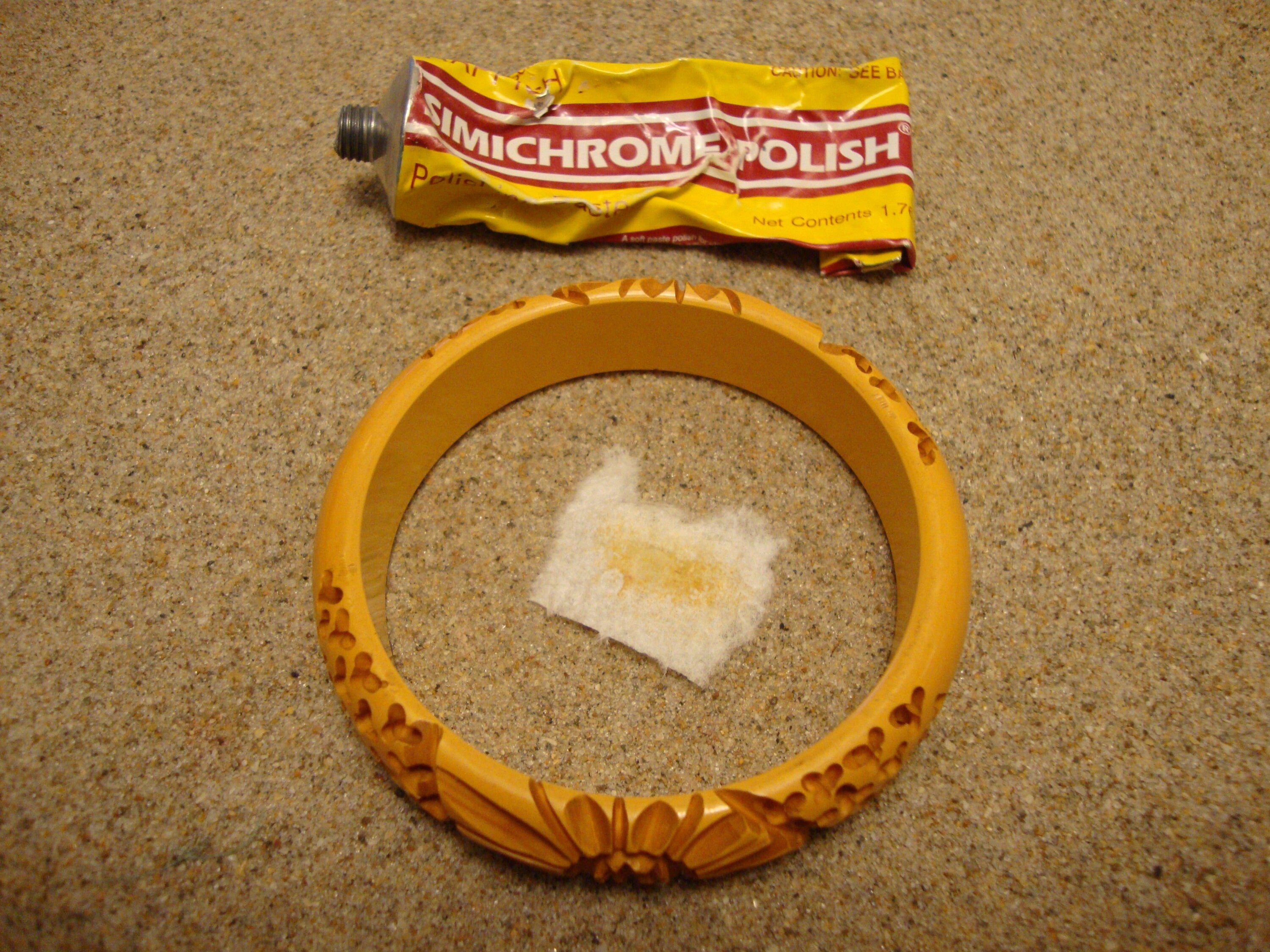 Vintage Goldenrod Bakelite Bracelet: Carved Flower & Wormwood Design