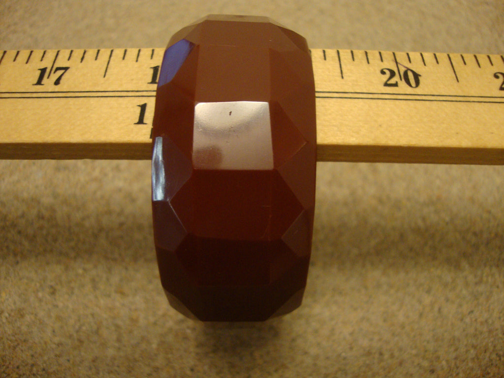 Vintage 1.25" Chocolate Brown Bakelite Bracelet!; Square/Pentagon Shaped Facets!