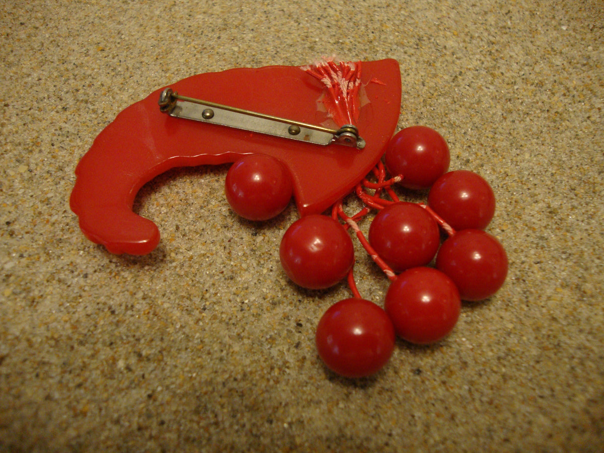 Vintage Red Bakelite Cornucopia Brooch w/ Eight Dangling Cherries!