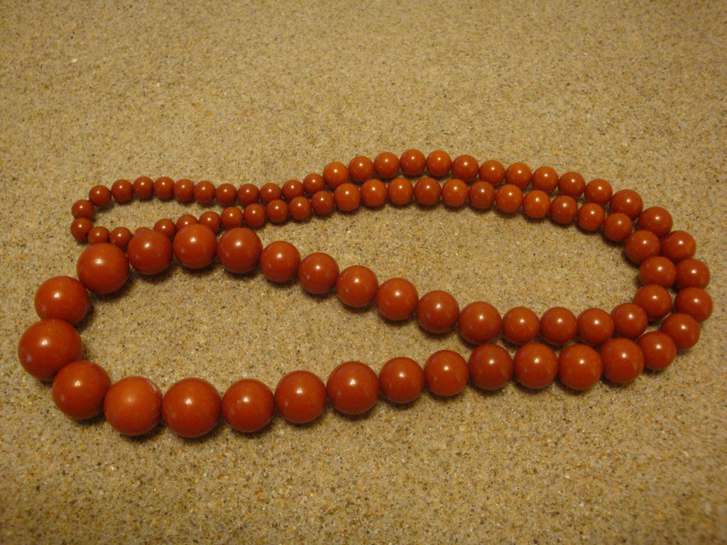 Vintage 31" Bakelite Necklace! Graduated Dark Burnt Orange Round Beads!