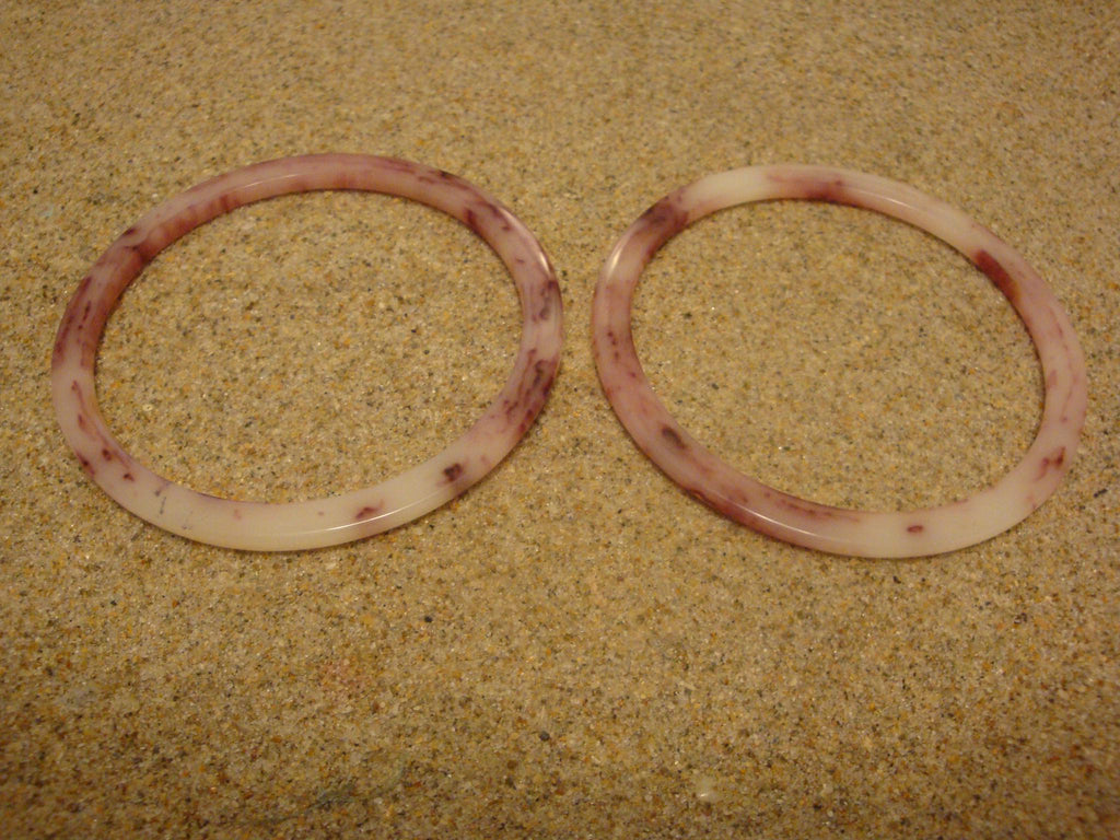 Vintage Bakelite Bracelet Pair: Marbled Purple & Custard Bangles