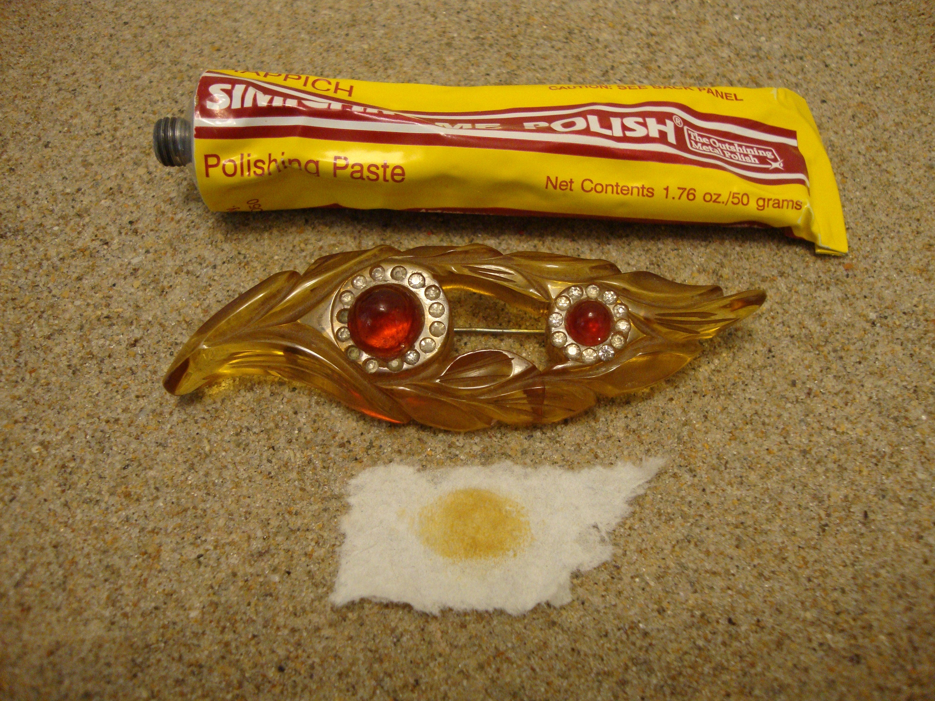 Vintage Bakelite Brooch! Carved Leaf Design w/ Rhinestone & Ruby Red Cabochons!