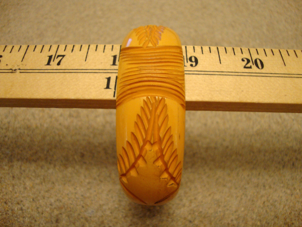 Vintage Goldenrod Bakelite Bracelet: Abstract Carved Design