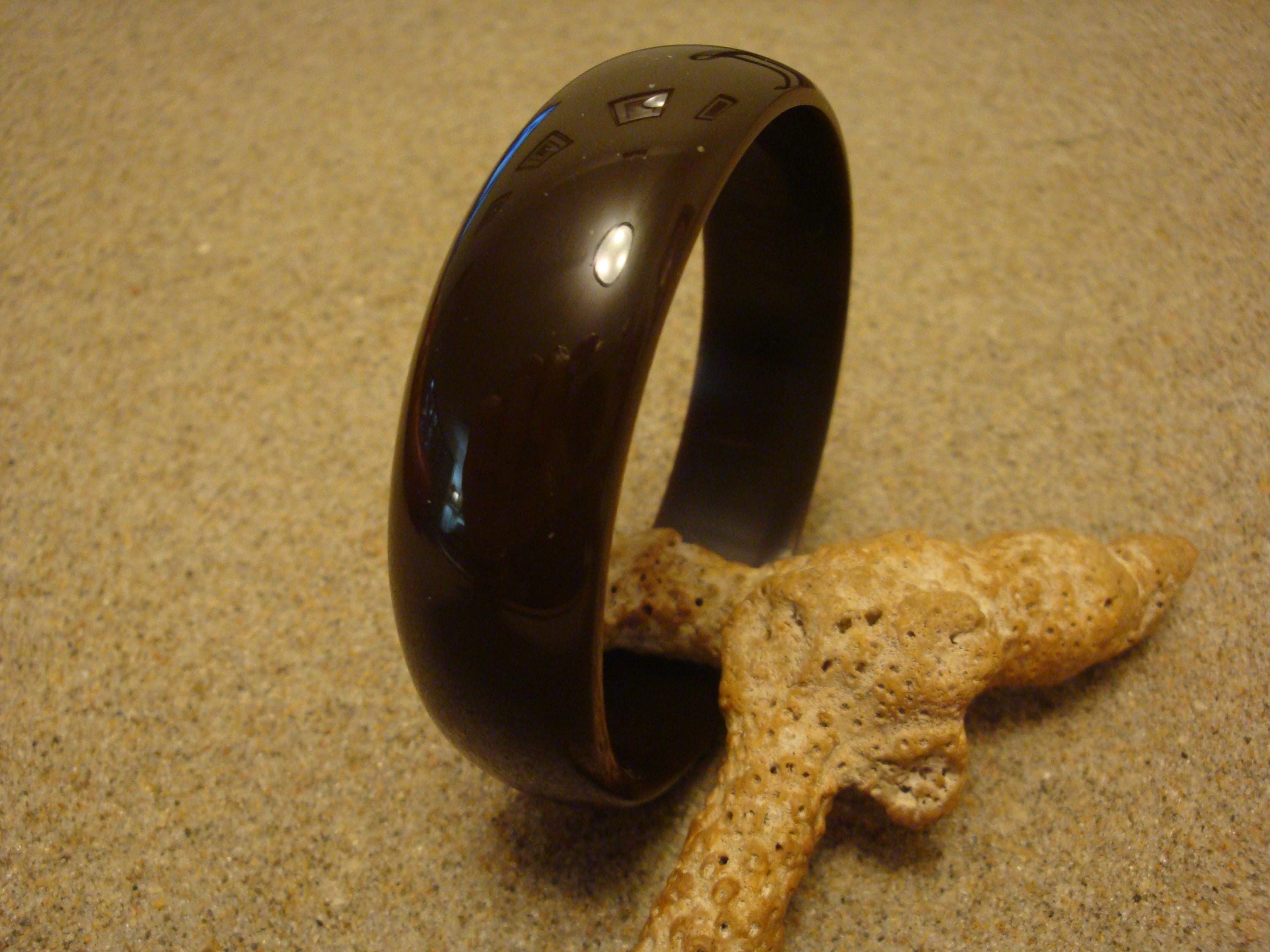 Restored Chocolate Brown Bakelite Bracelet: 3/4" Vintage Bangle!