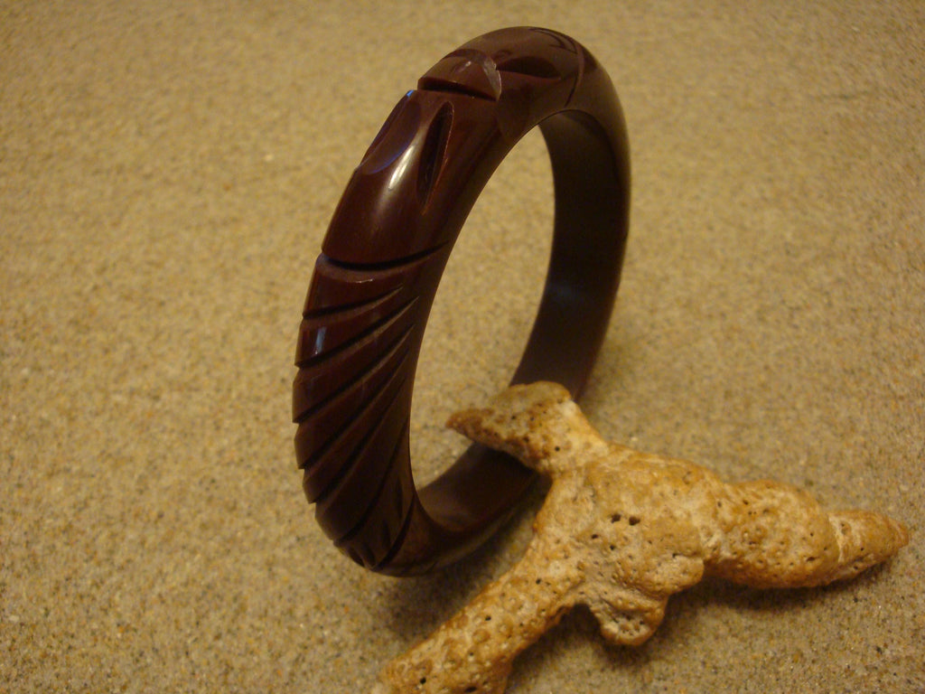 Vintage Brown Bakelite Bangle Bracelet, Carved Dragonfly Design