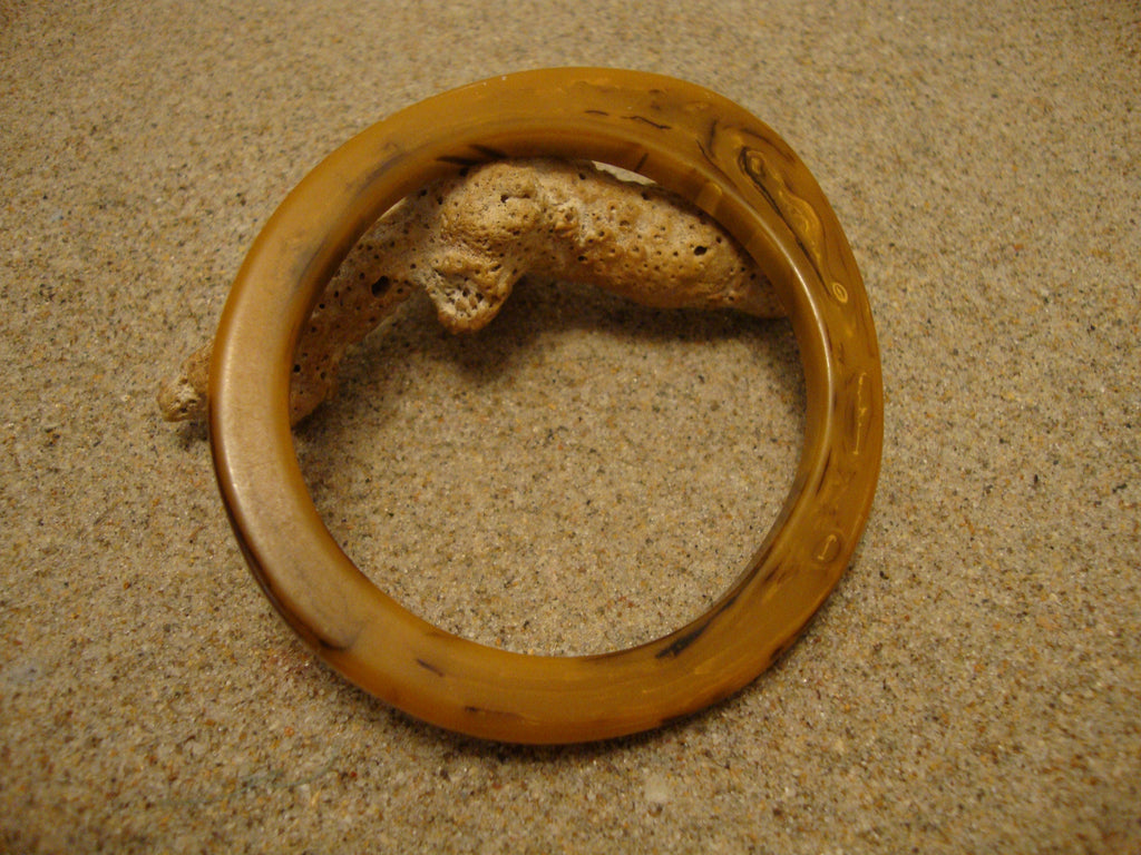 Vintage Marbled Bakelite Bracelet: 1950s Asymmetrical Bangle