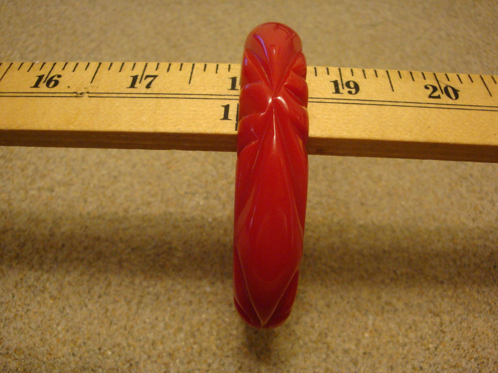 Vintage 5/8" Bakelite Bracelet! Bright Cherry Red; Four Abstract Flower Carvings!