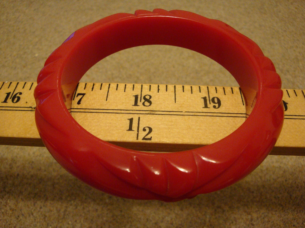 Vintage 5/8" Bakelite Bracelet! Bright Cherry Red; Four Abstract Flower Carvings!