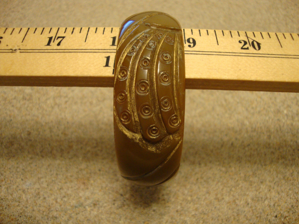Vintage Olive Green Bakelite Bracelet: Abstract Carved Design