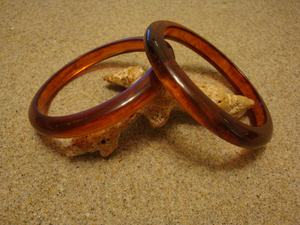 Vintage Pair 3/8" Bakelite Bracelets! Translucent Copper w/ Rust Marbling!
