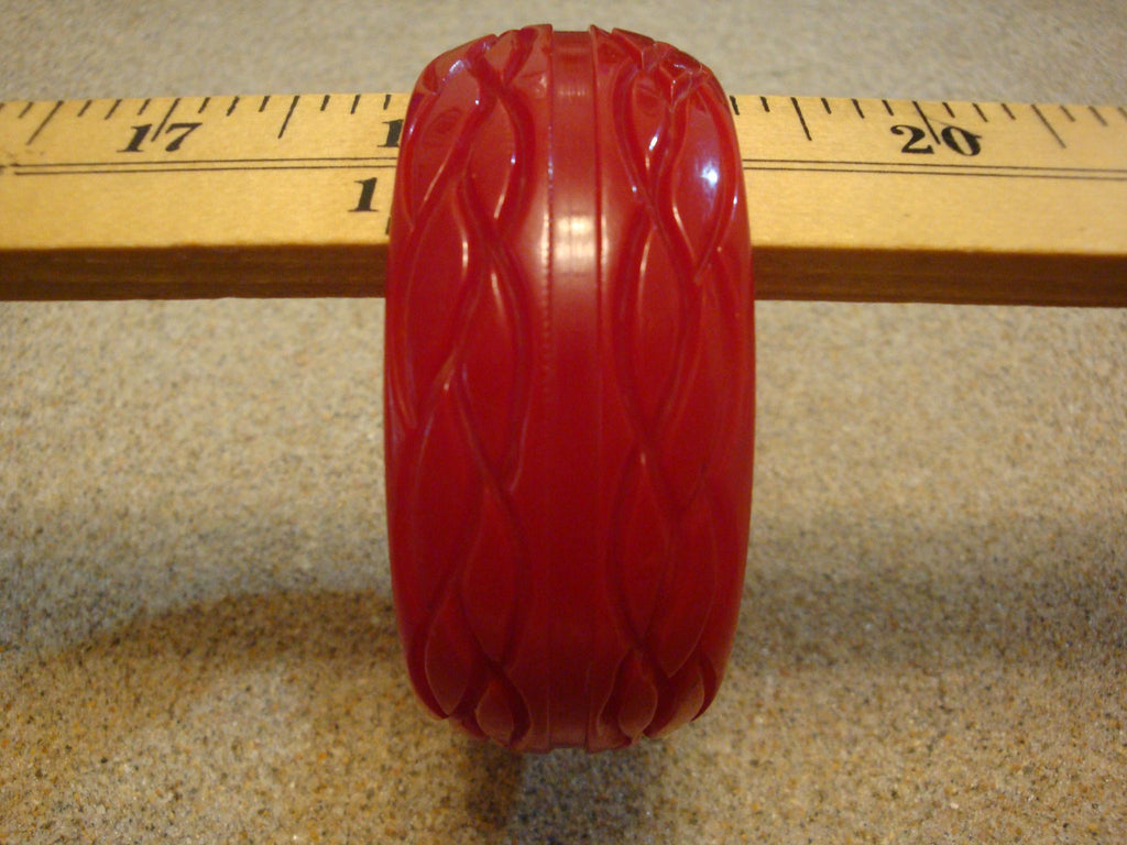 Vintage Cherry Red Bakelite Bracelet: Grooved Wavy Carvings