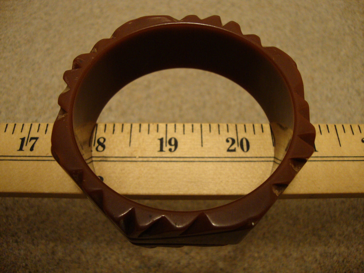 Vintage Chocolate Brown Bakelite Bracelet: Geometric Carvings