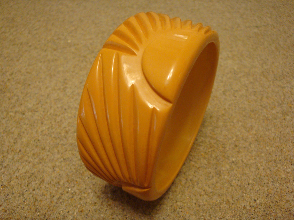 Vintage Canary Yellow Bakelite Bracelet: Carved Flower Design!