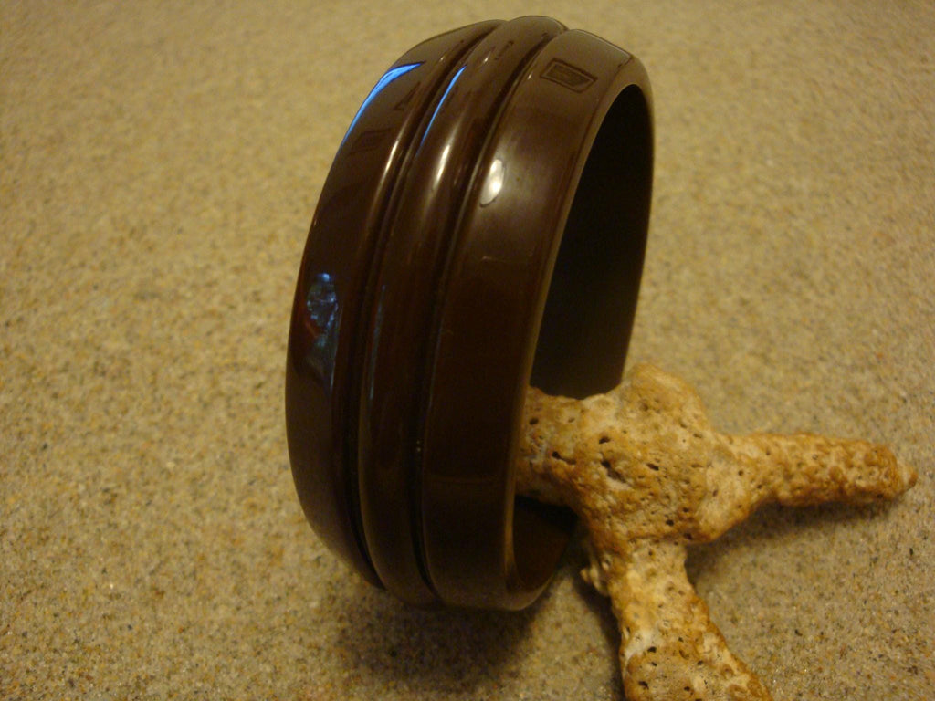 Vintage 1" Chocolate Brown Bakelite Bracelet! Grooved Sleek Art Deco Design!