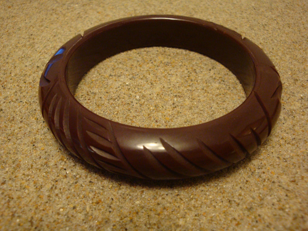 Vintage Brown Bakelite Bangle Bracelet, Carved Dragonfly Design