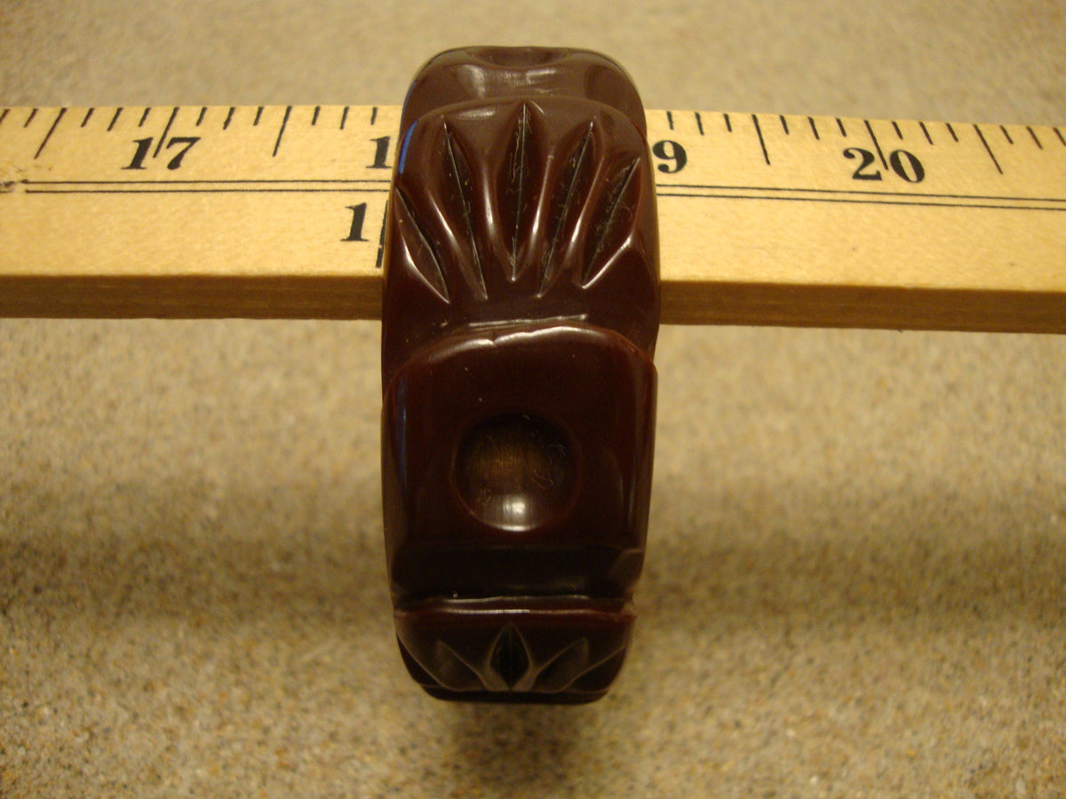 Vintage 7/8" Chocolate Brown Bakelite Bracelet! Abstract Flower & Leaf Carvings!
