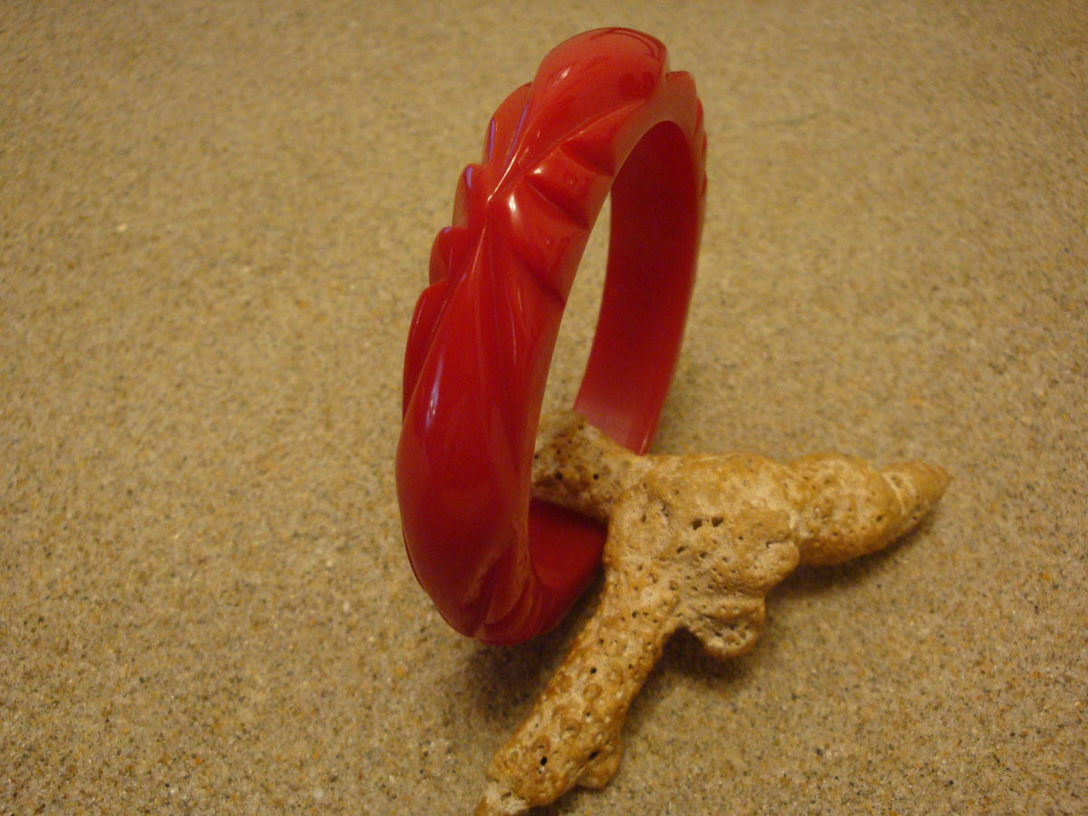 Vintage 5/8" Bakelite Bracelet! Bright Cherry Red; Four Abstract Flower Carvings!