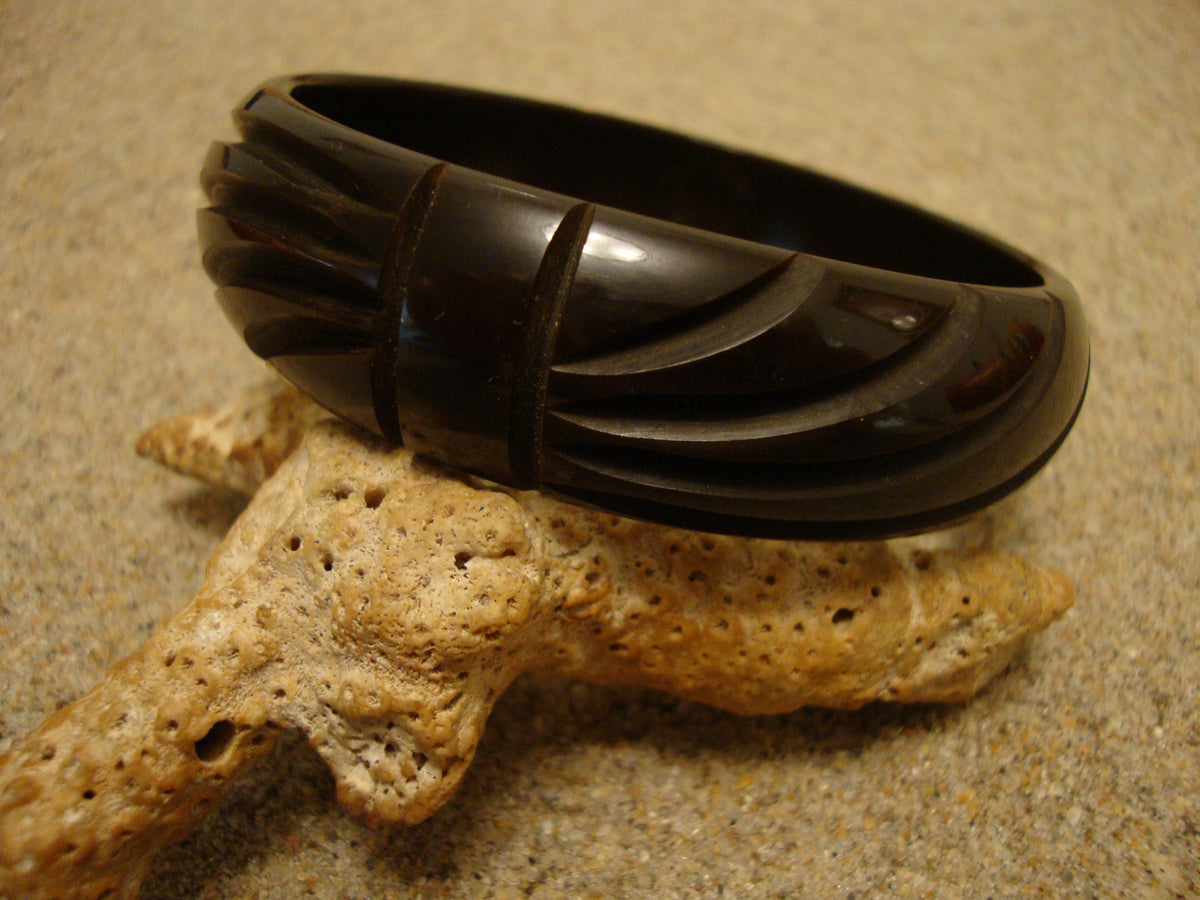 Vintage Carved Bakelite Bracelet: Dark Greenish Brown, Abstract Floral Design