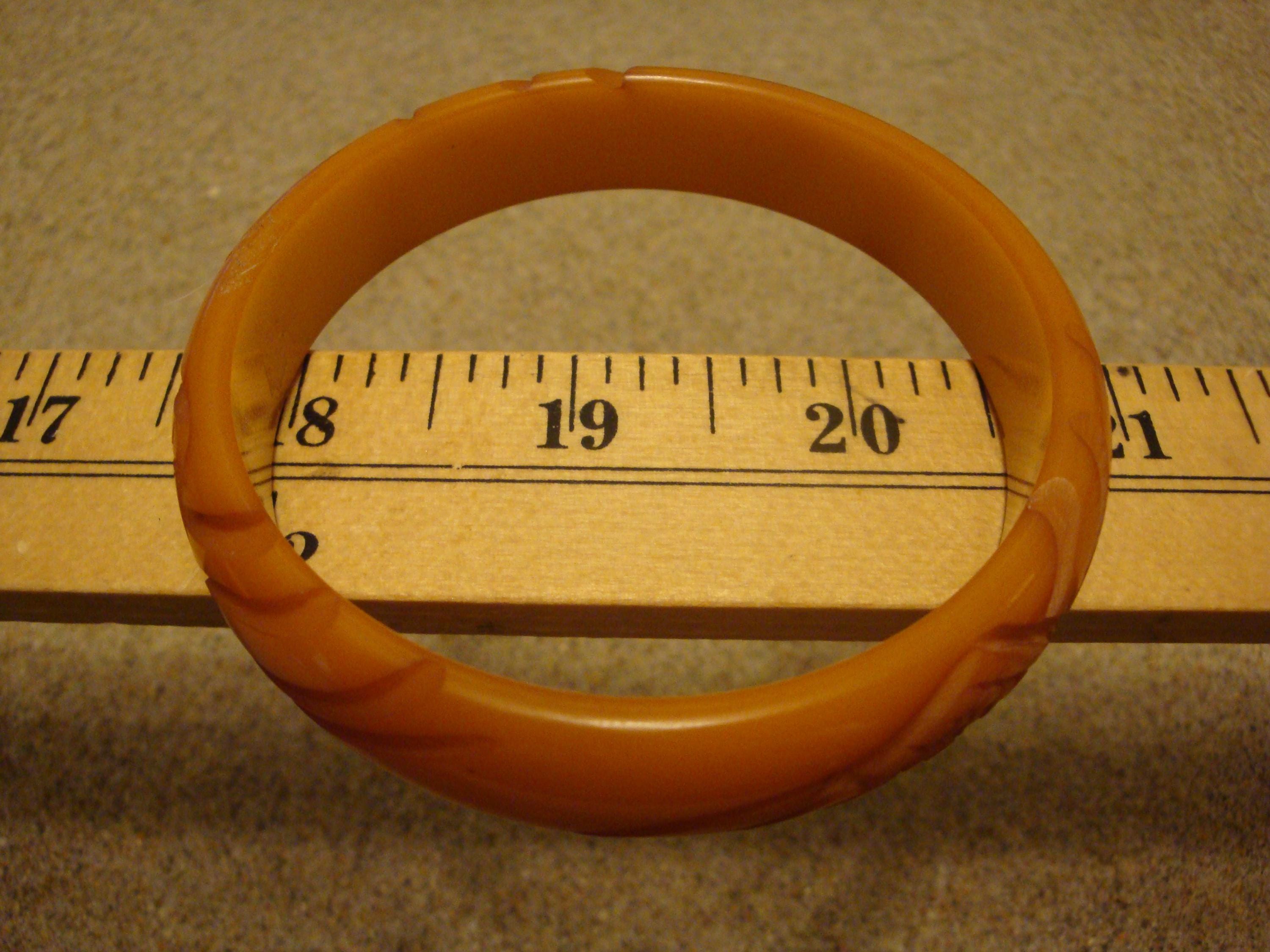 Vintage Butterscotch Bakelite Bracelet! Abstract Flower w/ Crosshatch Carvings!