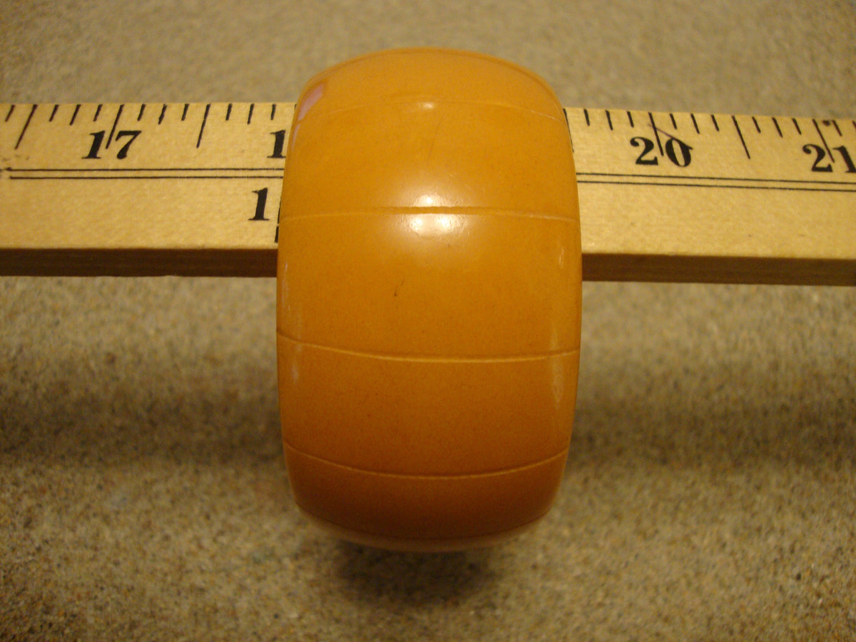 Extra Wide Vintage 1.5" Goldenrod Bakelite Bracelet! Thin Vertical Carvings!!