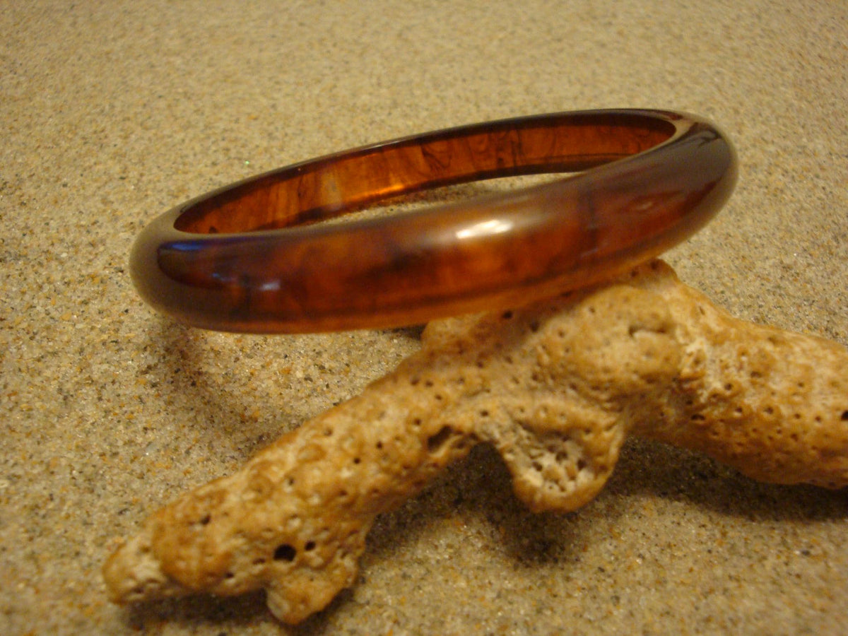 Vintage 3/8" Bakelite Bracelet! Semi Translucent Copper Color w/ Rust Marbling!