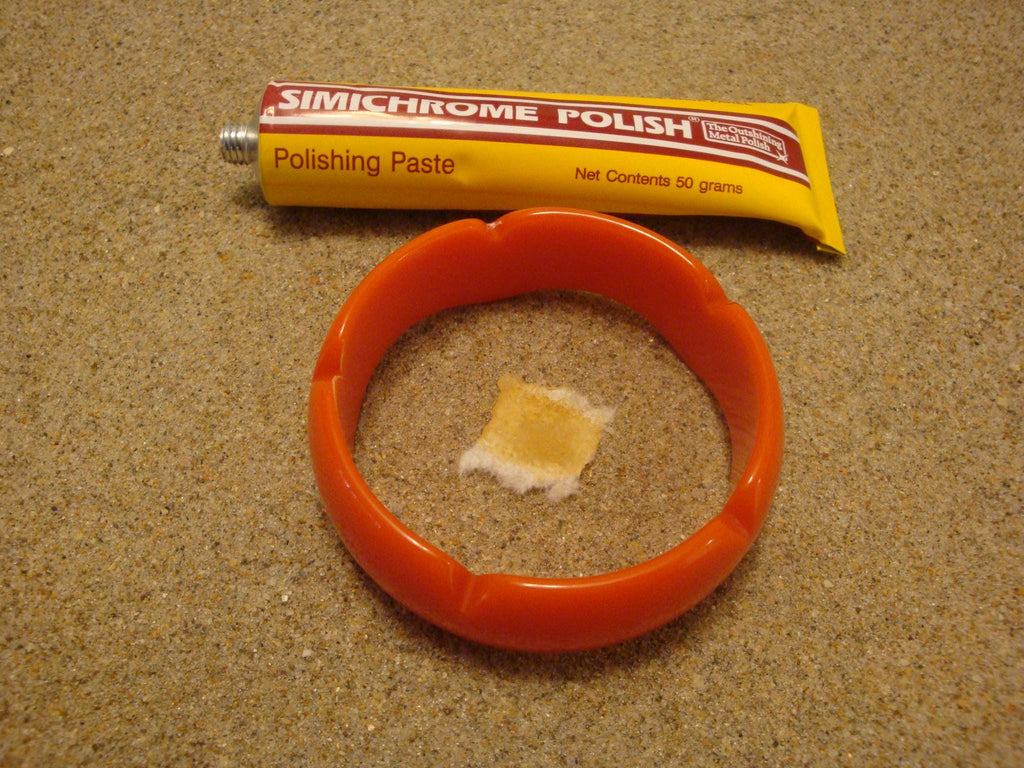 Vintage Orange Bakelite Bracelet: Scalloped Edge Bangle