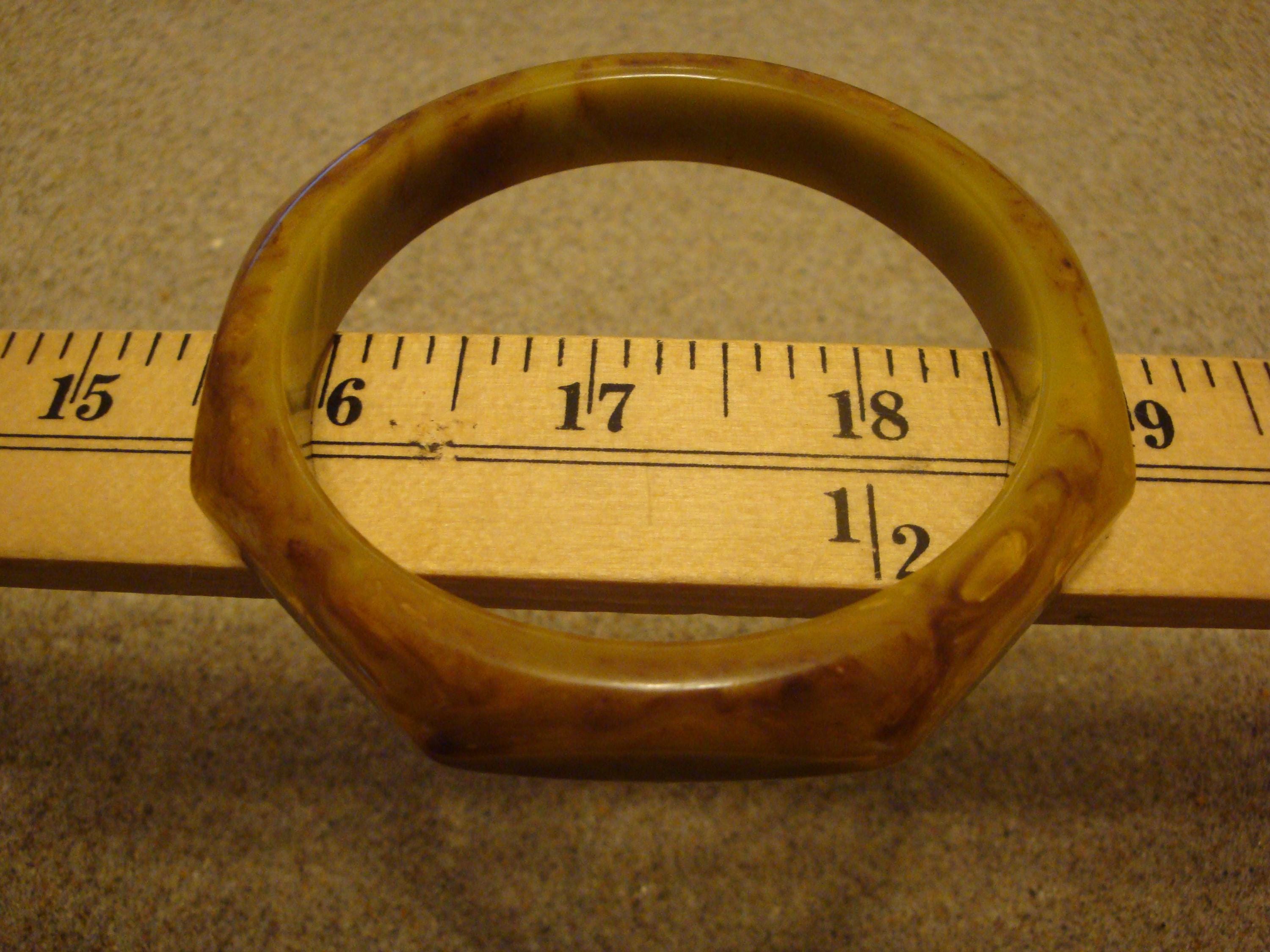 Vintage 1/2" Butterscotch/Brown/Green Octagon Bakelite Bracelet; Beveled Edges!