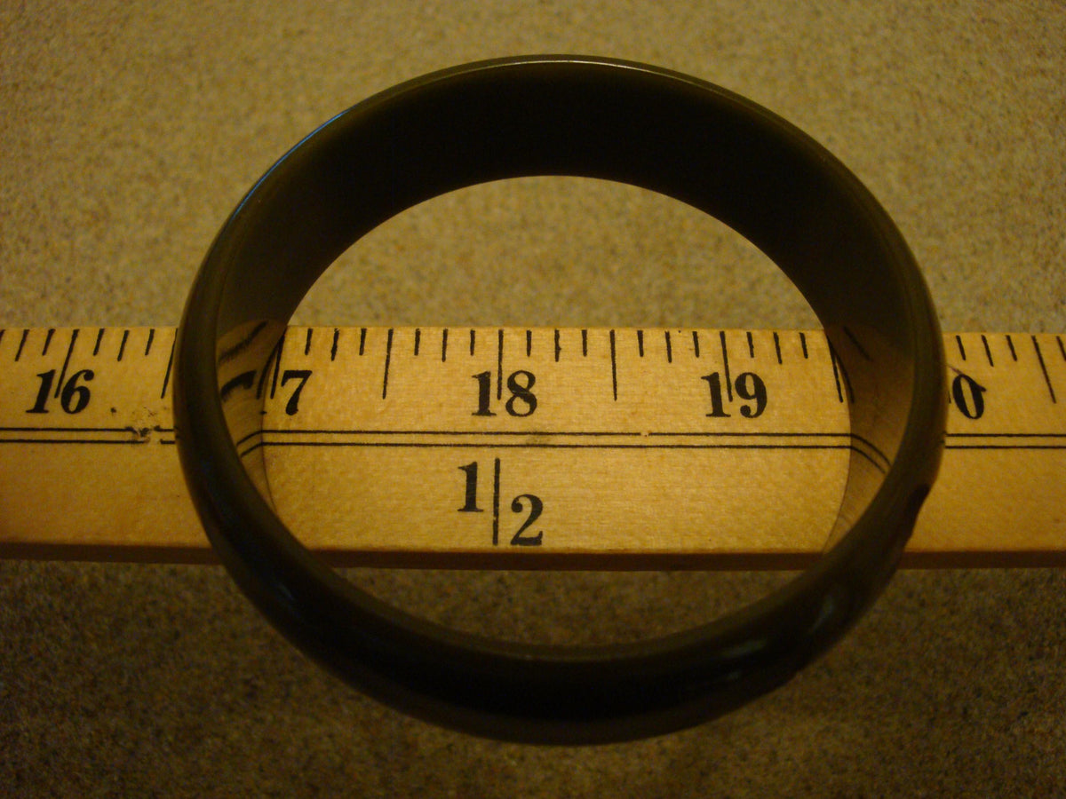 Vintage 3/4" Olive Green Bakelite Bracelet; Classic Bird on Branch Carvings!!