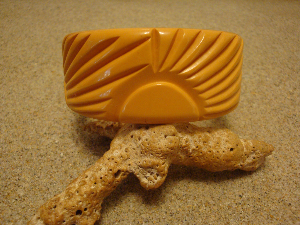 Vintage Canary Yellow Bakelite Bracelet: Carved Flower Design!