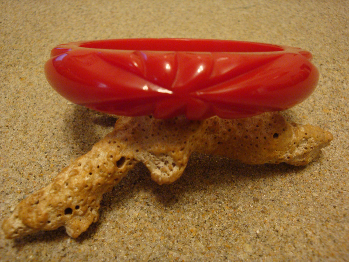 Vintage 5/8" Bakelite Bracelet! Bright Cherry Red; Four Abstract Flower Carvings!