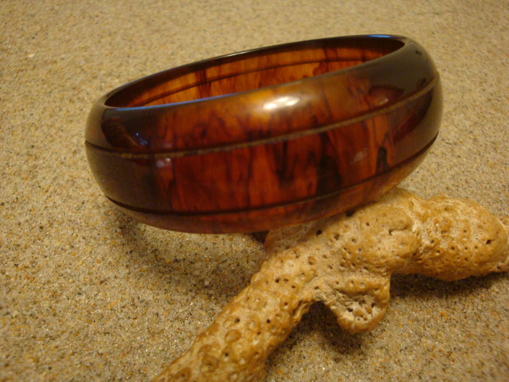 Vintage 7/8" Copper & Rust Bakelite Bracelet! Sleek Dual Groove Carved Design!
