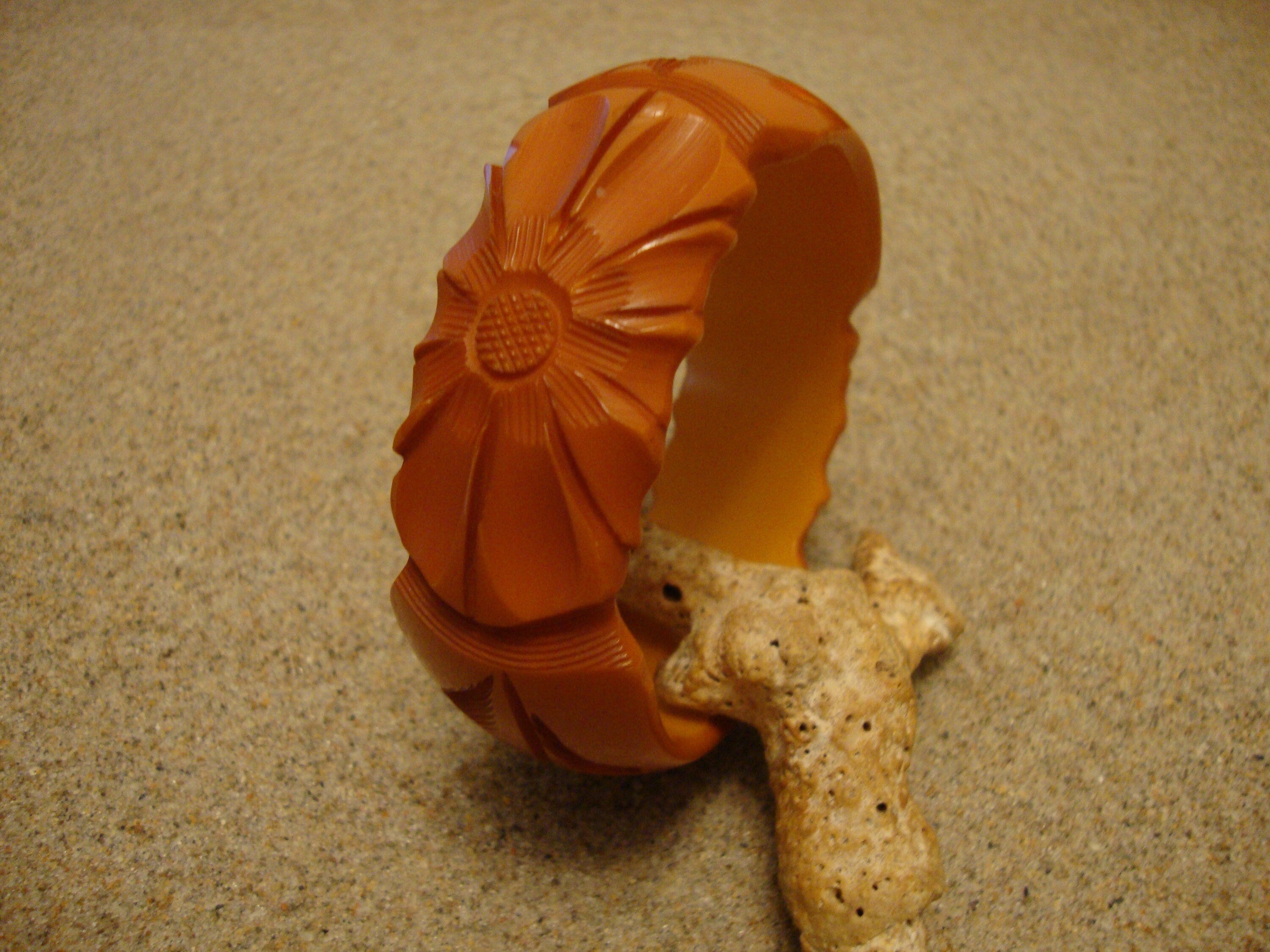 Vintage 1 1/8" Dark Butterscotch Bakelite Bracelet! Deep Flower & Leaf Carvings!