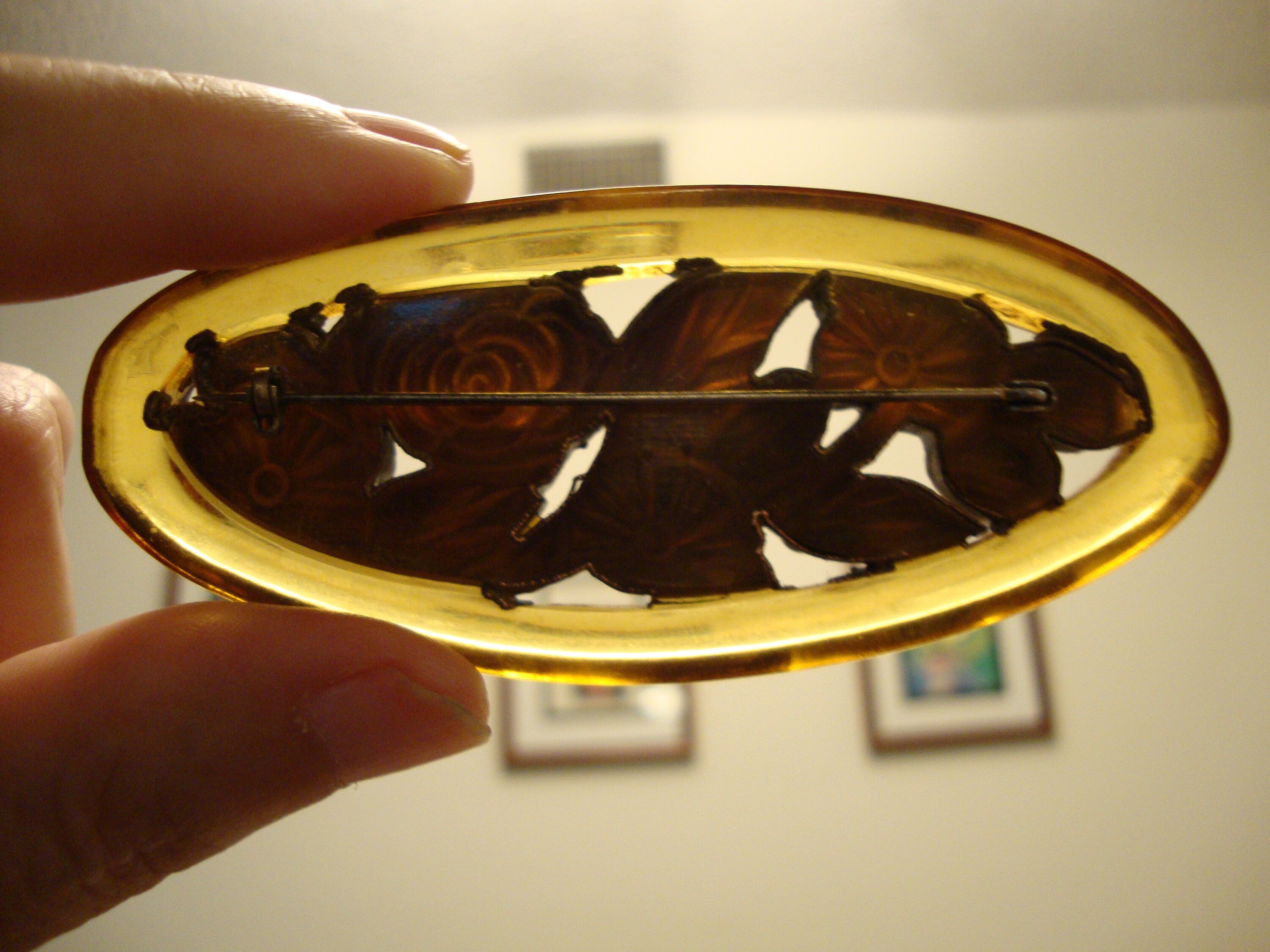 Rare Vintage Bakelite Brooch! Dichromatic Yellow w/ Gold Painted Rose Carvings!