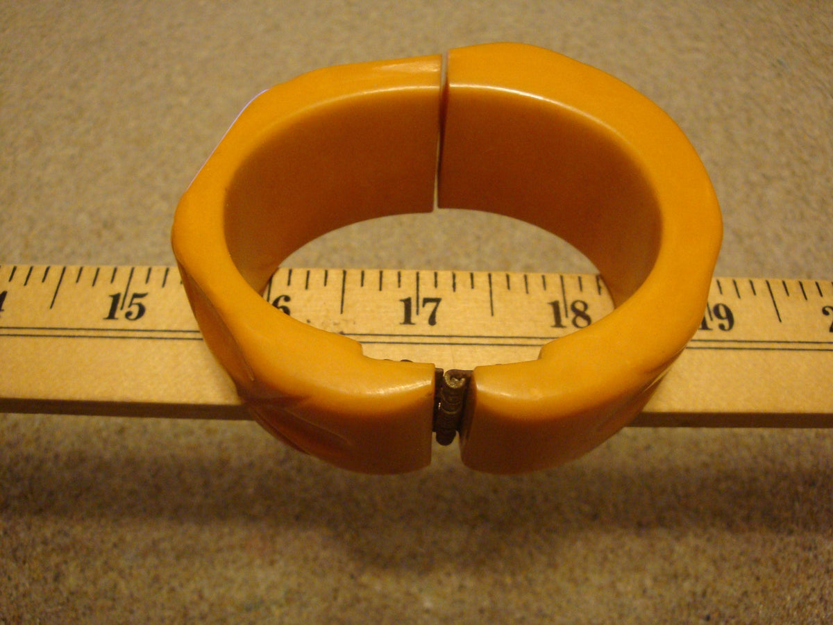 Vintage 1 1/4" Bakelite Clamper Bracelet! Yellow w/ Abstract Geometric Carvings!