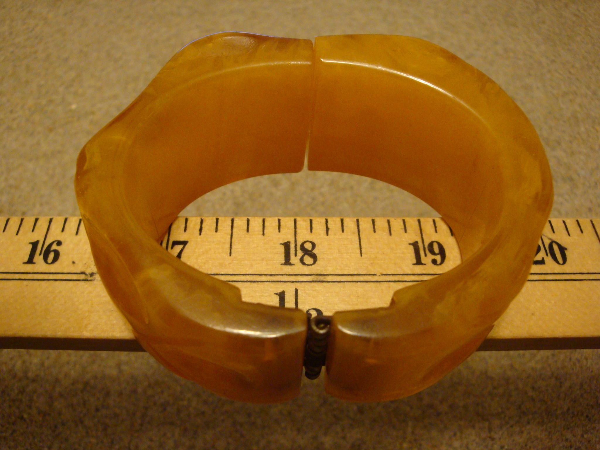 Vintage Marbled Clear & Opaque Yellow Bakelite Clamper Bracelet; Abstract Geometric Design!