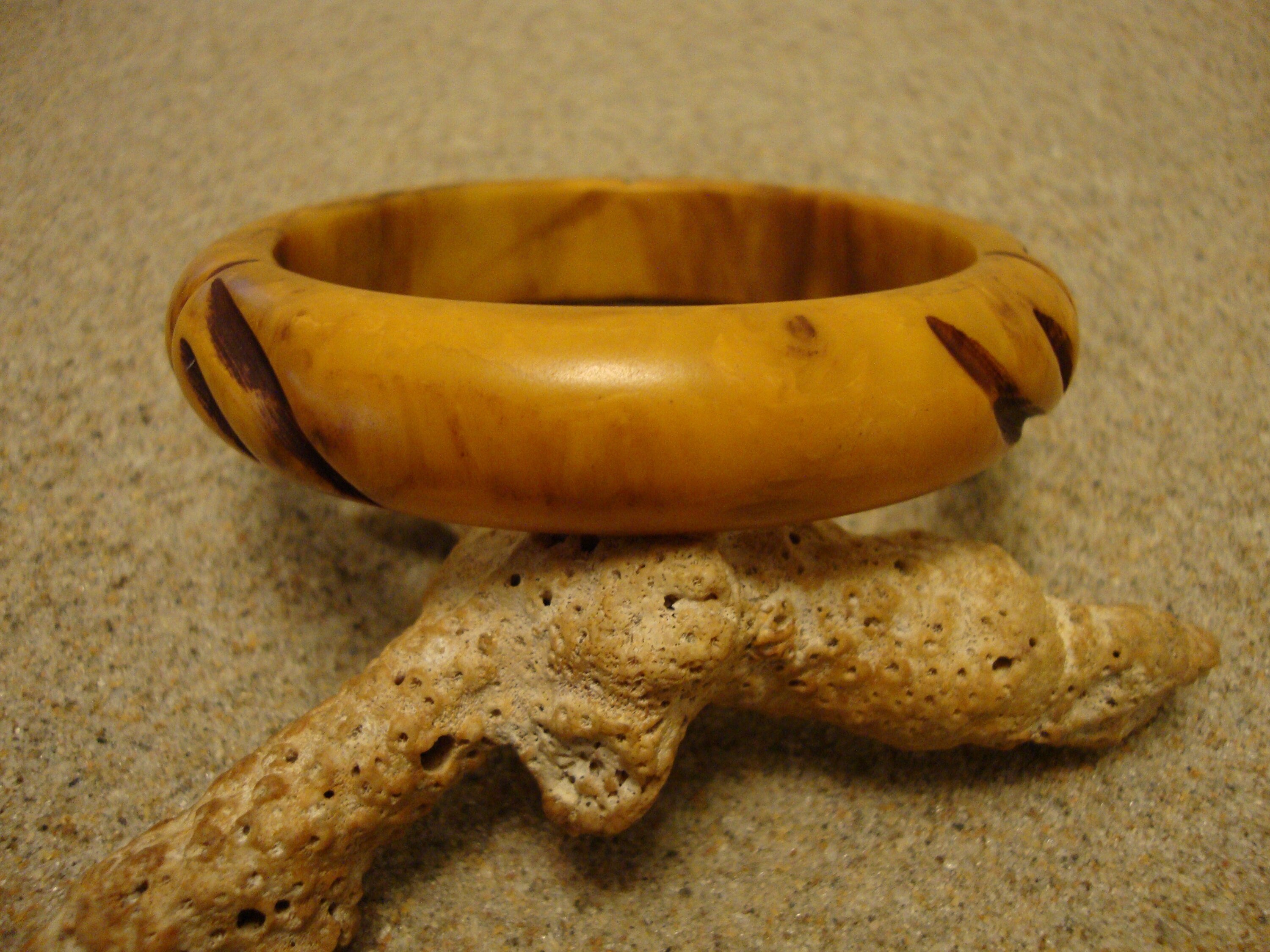 Vintage Bakelite Bracelet! Marbled Butterscotch & Brown Colors; Overdyed Bamboo Carvings!