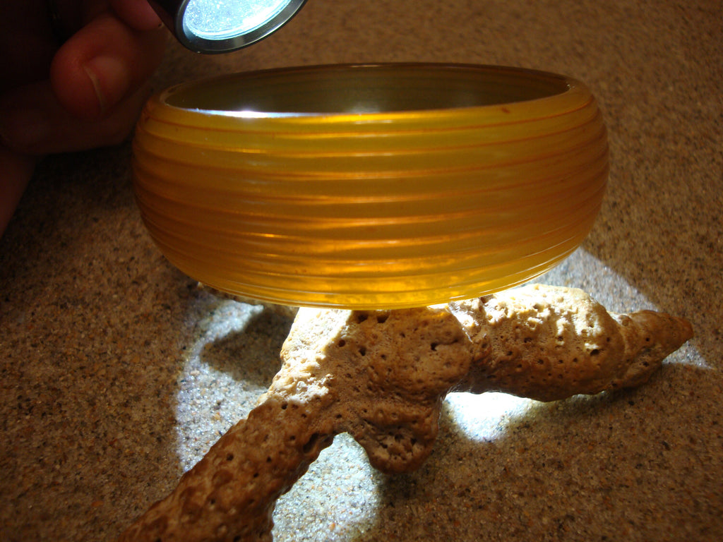 Vintage 1" Bakelite Bracelet! Semi Translucent Sleek Gold to Green Ribbed Design!
