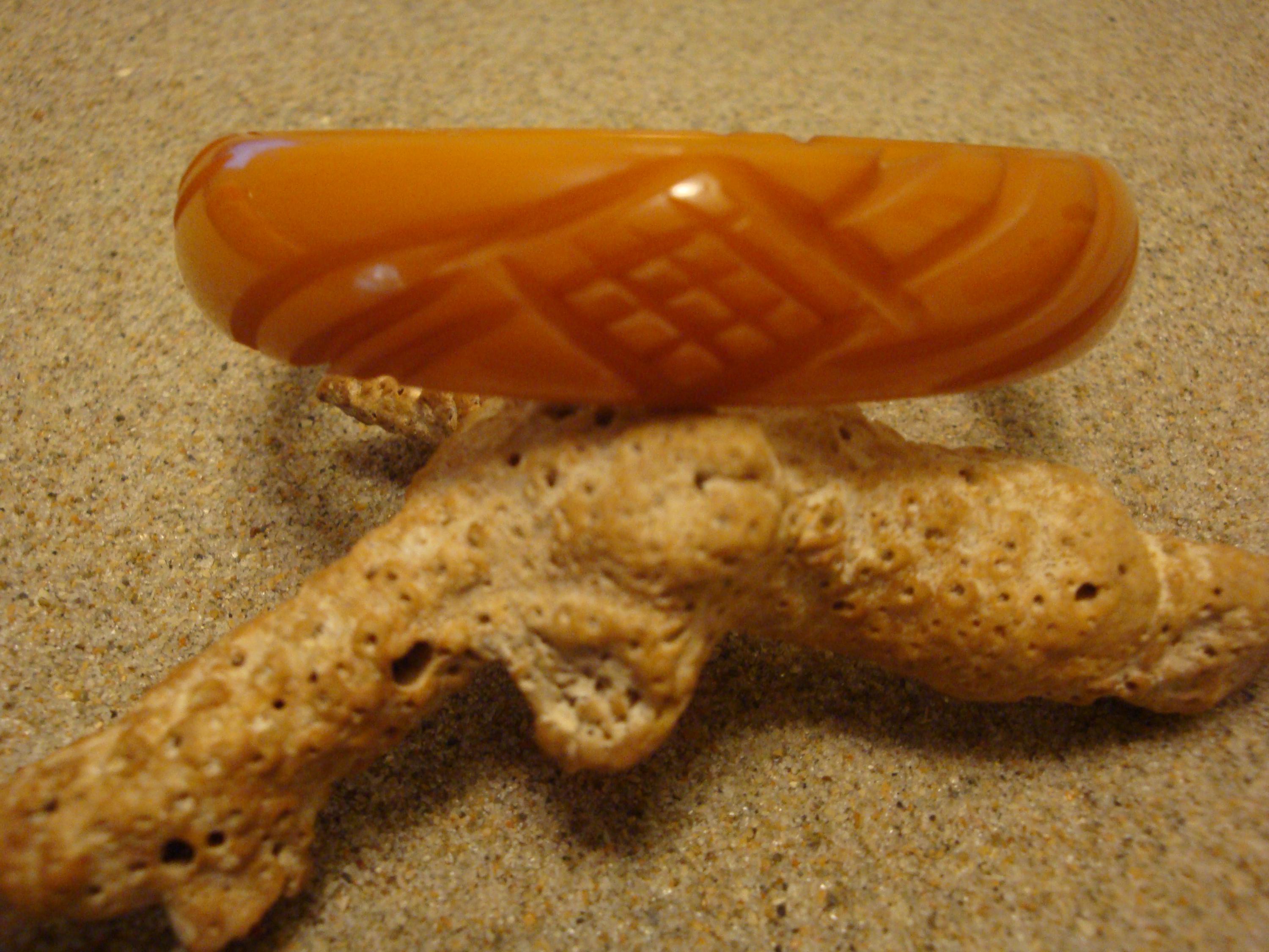 Vintage Butterscotch Bakelite Bracelet! Abstract Flower w/ Crosshatch Carvings!