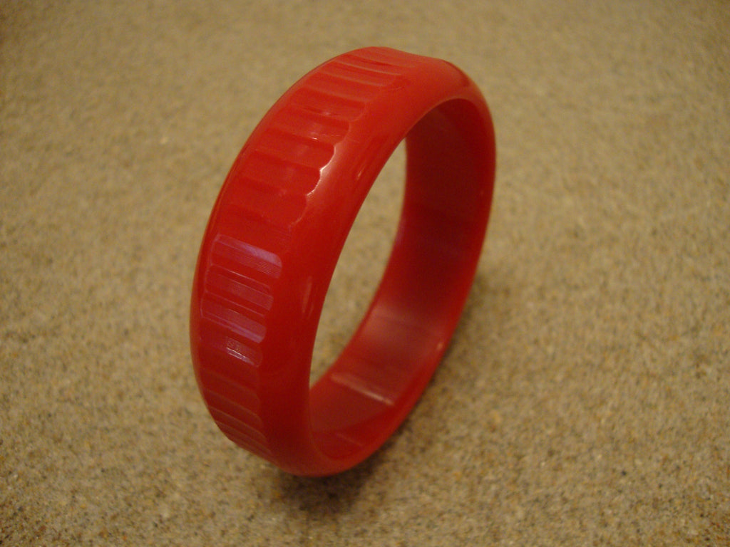 Vintage Cherry Red Bakelite Bracelet: Machine Age Carved Bangle