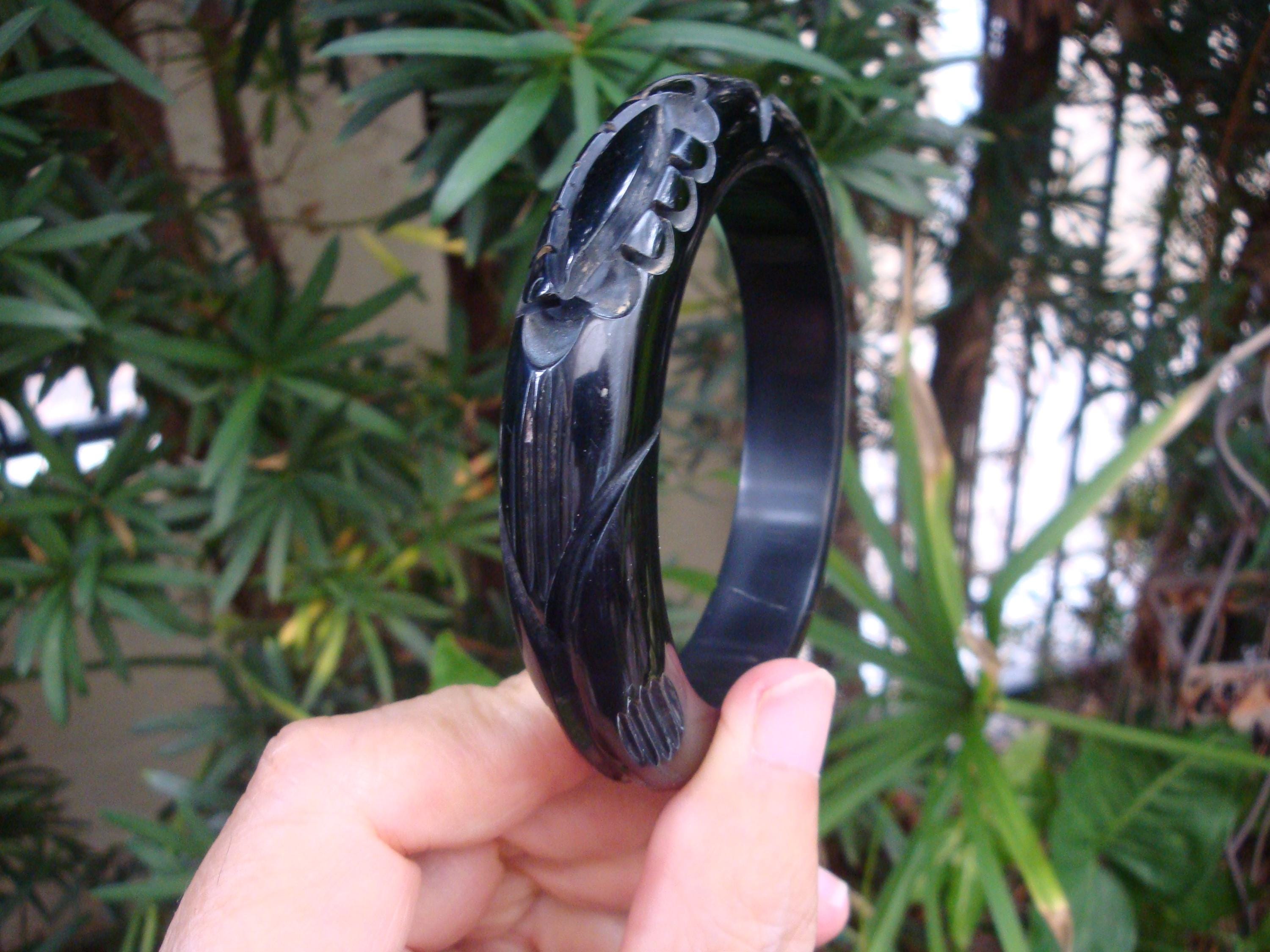 Imperfect Vintage 5/8" True Black Bakelite Bracelet! Abstract Flower Carvings!!