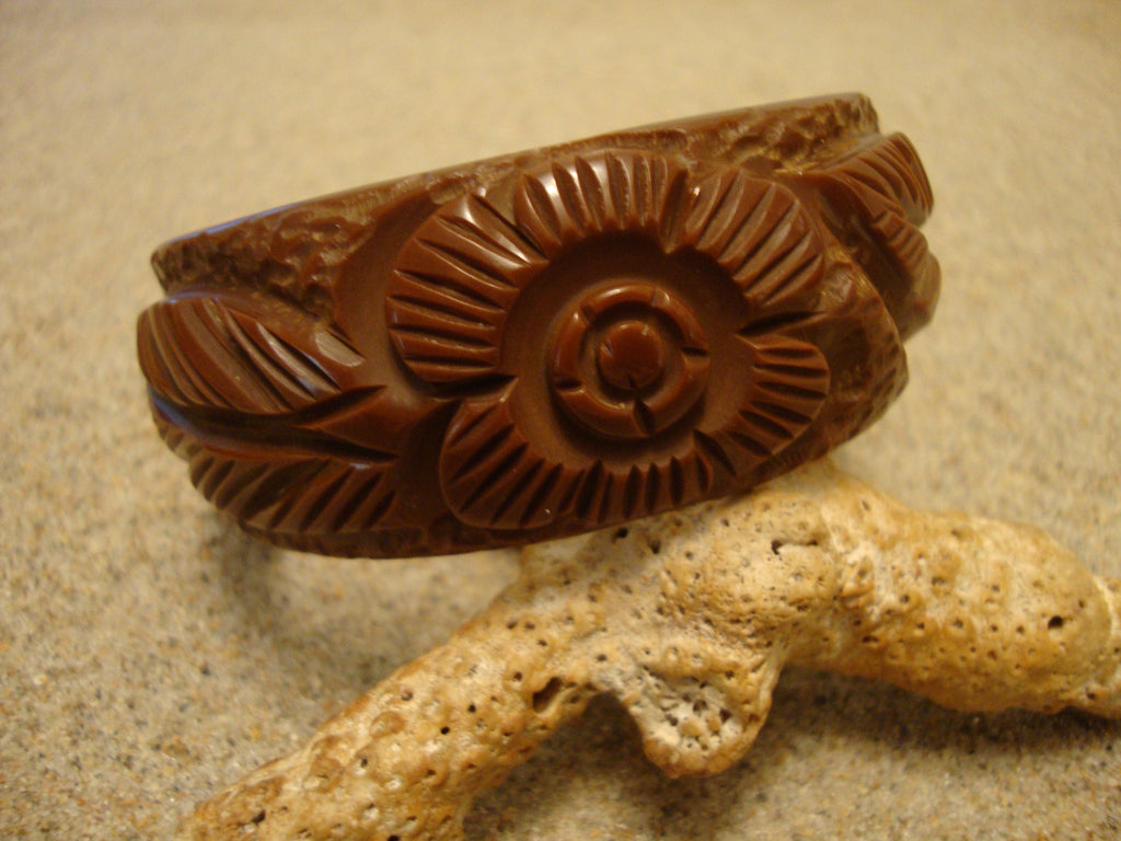 Vintage Chocolate Brown Bakelite Bracelet: Carved Flower & Leaf Design