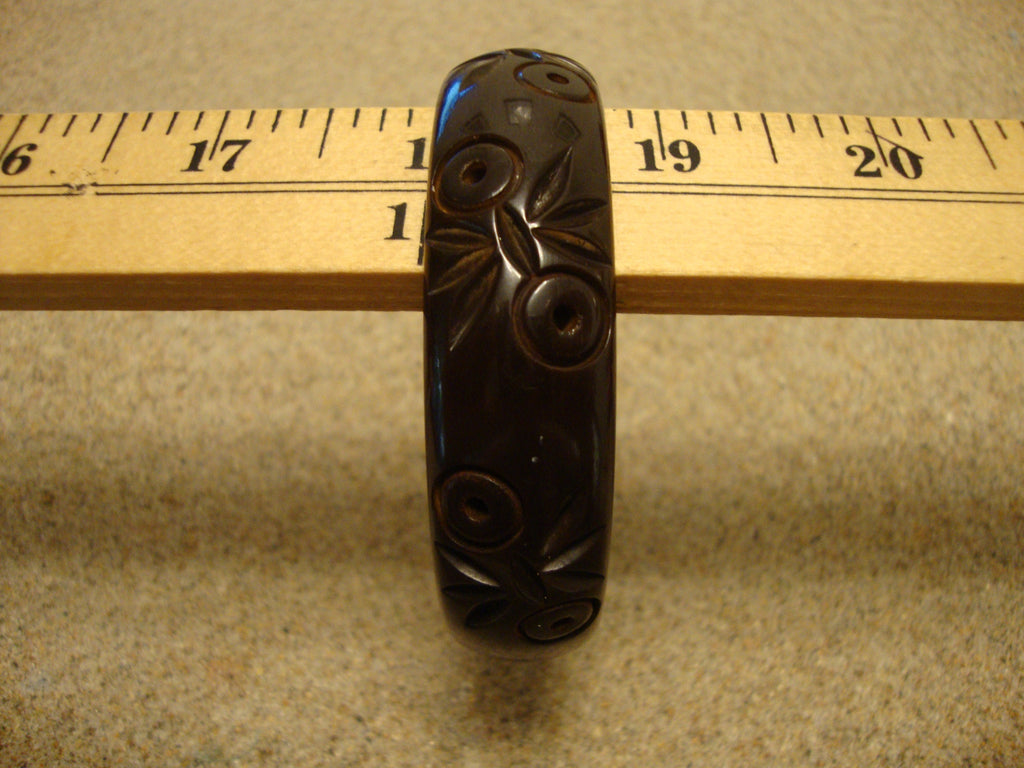 Vintage Midnight Green Bakelite Bracelet: Abstract Floral Carvings