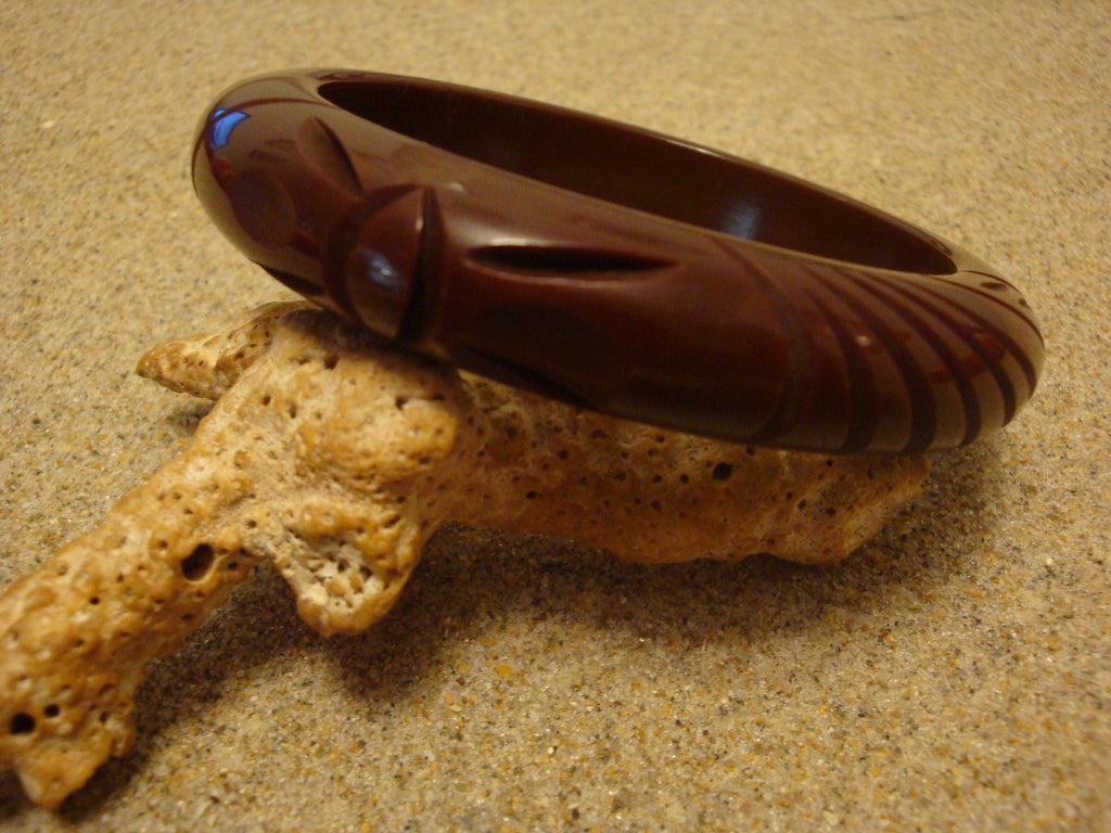 Vintage Brown Bakelite Bangle Bracelet, Carved Dragonfly Design