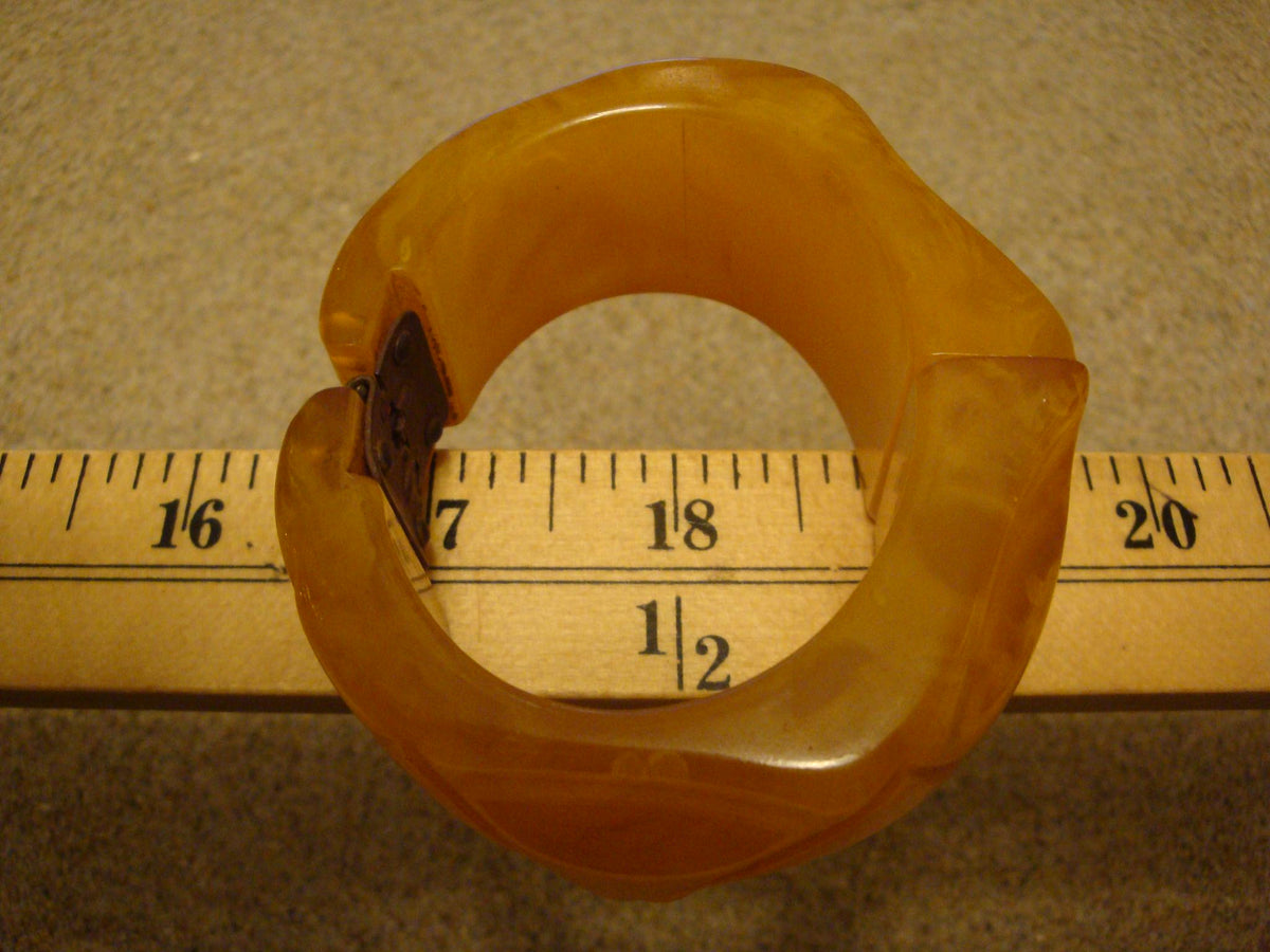 Vintage Marbled Clear & Opaque Yellow Bakelite Clamper Bracelet; Abstract Geometric Design!