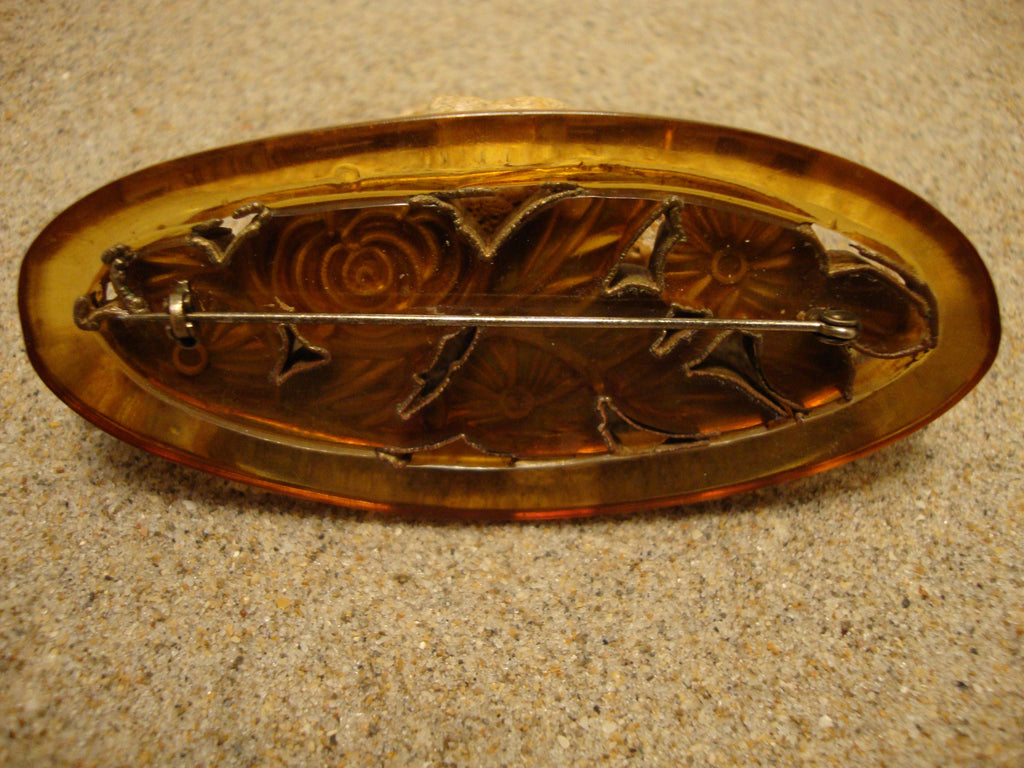 Rare Vintage Bakelite Brooch! Dichromatic Yellow w/ Gold Painted Rose Carvings!