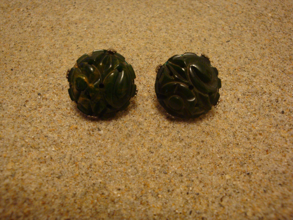 Rare Art Deco Era Bakelite Parure! Carved Marbled Green & Yellow Colors!